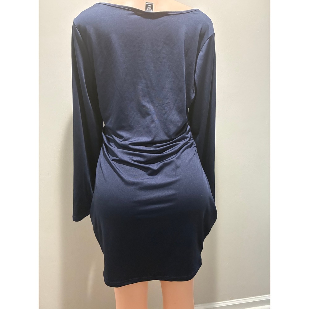 Shein Curve Mini Dress Womens 2XL Navy Blue Excellent Ruched Long Sleeve Bodycon - Picture 2 of 4